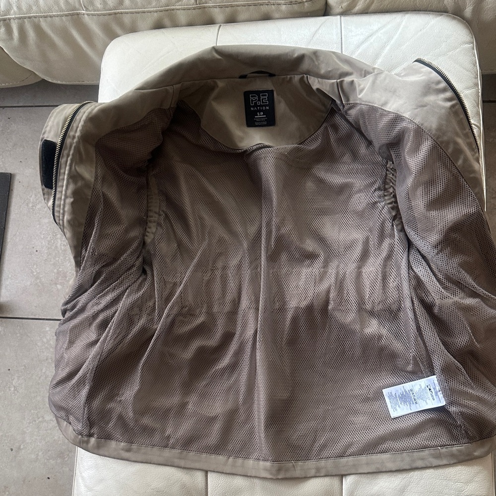 P.E Nation Crosscourt Vest Jacket in Silver Mink - Size Small - Picture 7 of 8